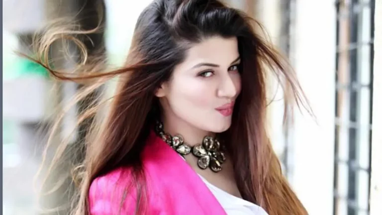 Kainaat Arora Biography: Early Life, Career, and Achievements