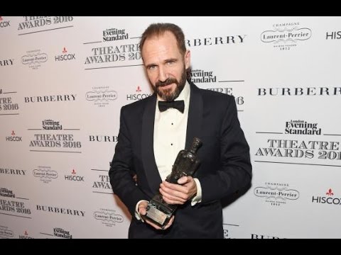 Ralph Fiennes Debut and Awards pic