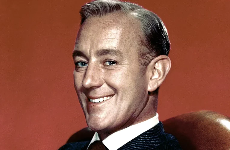 Alec Guinness Biography: Birthday, Career, Age