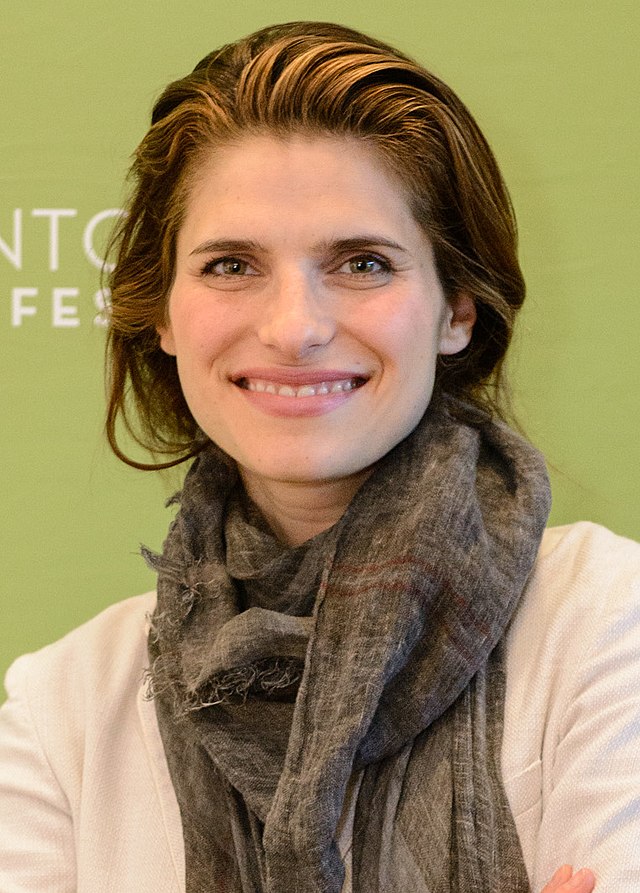 Lake Bell - scrap_google_ccl