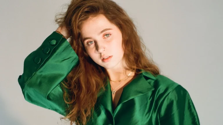 Clairo Biography: Height, Weight, Age, Career