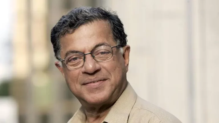 Girish Karnad Biography: Height, Weight, Age, & More